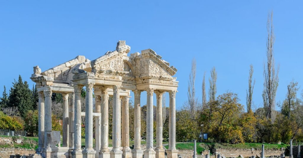 Stunning view of the Temple of Aphrodisias, a historical landmark in Aydın, Türkiye.