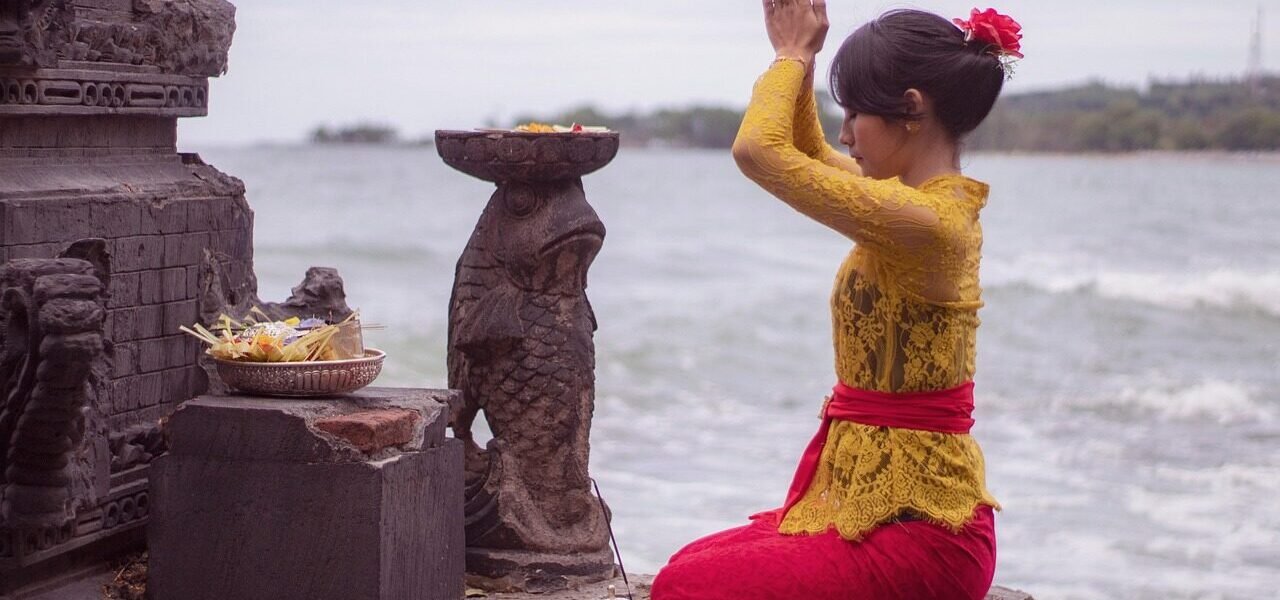 woman, rituals, tradition, bali, indonesia, hindu, culture, custom, lombok, bali, bali, bali, bali, bali, indonesia, hindu, hindu, hindu, lombok