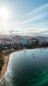 Rio de Janeiro’da Havada Dehşet: İki Helikopter Çarpıştı, 6 Kişi Hayatını Kaybetti