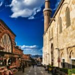 İznik’te Korkutan Çarpışma: Motosikletli Çift Hastaneye Kaldırıldı!